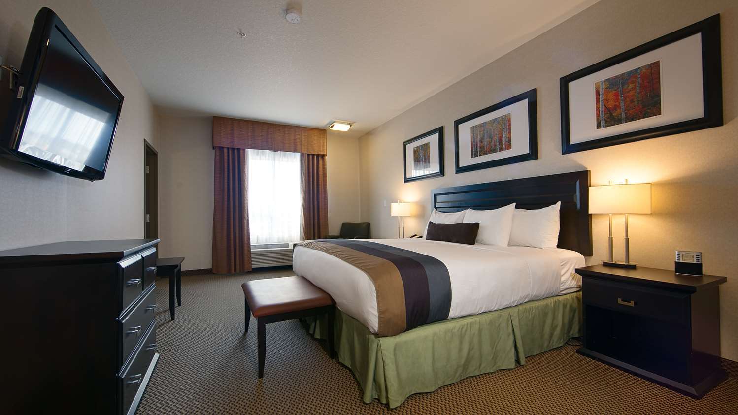 Best Western Wainwright Inn & Suites Экстерьер фото