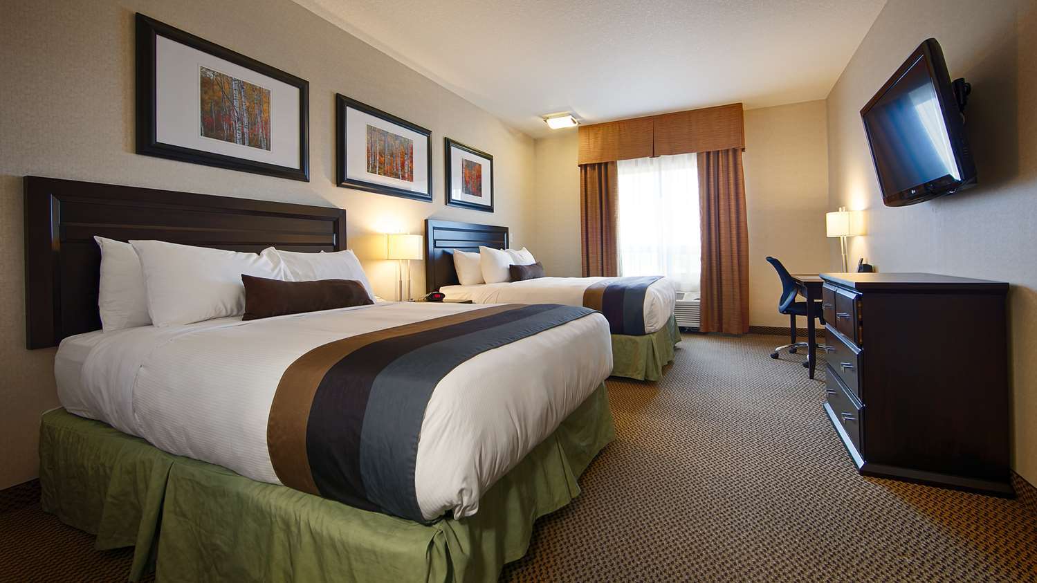 Best Western Wainwright Inn & Suites Экстерьер фото