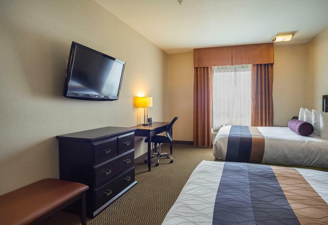 Best Western Wainwright Inn & Suites Экстерьер фото
